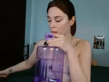 EmilyWeston – webcam model profile photo Image 5