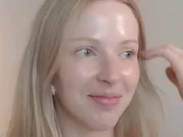 CoralMorgan – webcam model profile photo Image 7