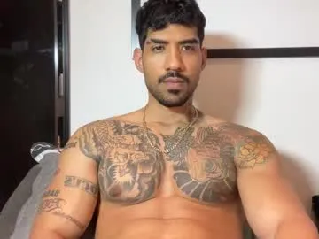 steveen_1604 – webcam model profile photo Image 8