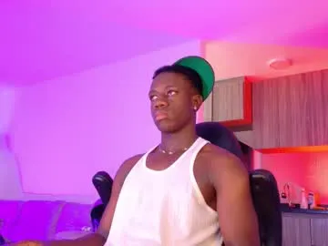 Donovan_Desmond – webcam model profile photo Image 16