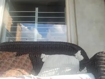 AAASuck – webcam model profile photo Image 5