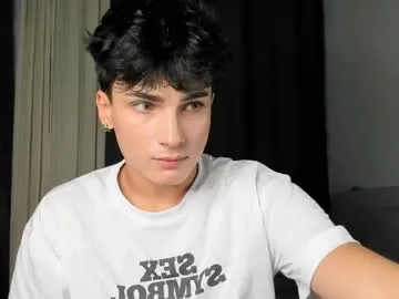 SophieBlaake – webcam model profile photo Image 3