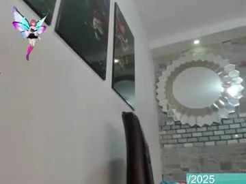 Amylewiss – webcam model profile photo Image 12