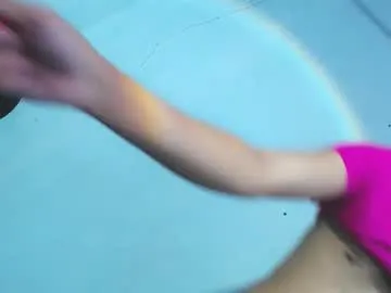 PaulinaSwift – webcam model profile photo Image 16