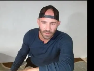 Amelie_hopkins – webcam model profile photo Image 15