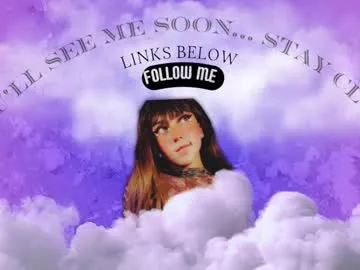 VivianWilson – webcam model profile photo Image 5