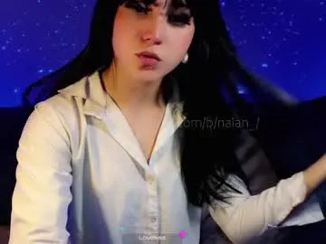 VivianWilson – webcam model profile photo Image 7