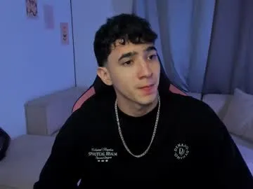 SeleneRousss – webcam model profile photo Image 14