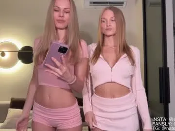 Queenofblowjob – webcam model profile photo Image 15