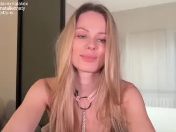 Queenofblowjob – webcam model profile photo Image 18