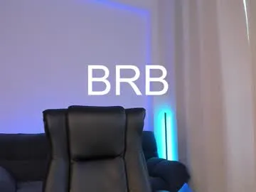 JenCollins – webcam model profile photo Image 10