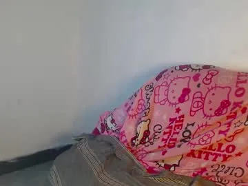 CassieGil – webcam model profile photo Image 4