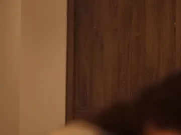 Alikams – webcam model profile photo Image 9