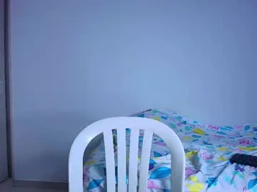 Amylewiss – webcam model profile photo Image 2