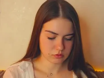 SkyLumen – webcam model profile photo Image 18