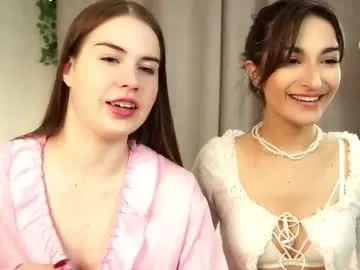 SkyLumen – webcam model profile photo Image 9