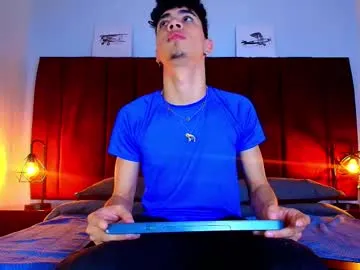 mrgreeneyes01 – webcam model profile photo Image 10