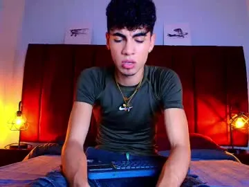 mrgreeneyes01 – webcam model profile photo Image 18