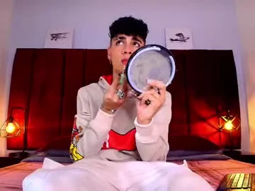 mrgreeneyes01 – webcam model profile photo Image 4