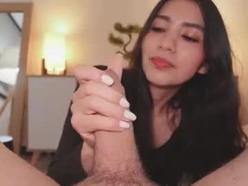 AylaRosell – webcam model profile photo Image 17