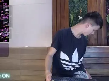 g4mens – webcam model profile photo Image 12