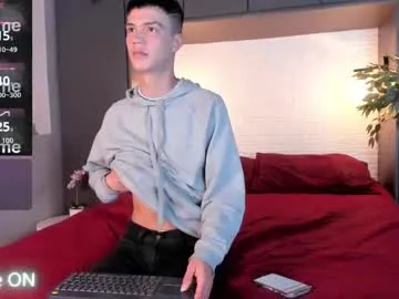 g4mens – webcam model profile photo Image 9