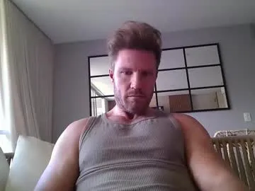 LiaBoston – webcam model profile photo Image 3