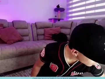 KhloeWonders – webcam model profile photo Image 11