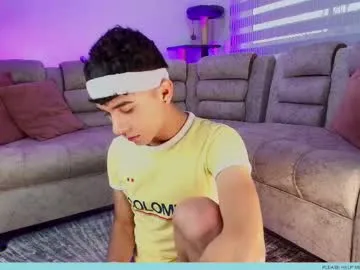 KhloeWonders – webcam model profile photo Image 17