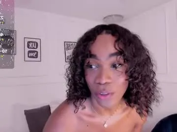 fijisakistar – webcam model profile photo Image 3