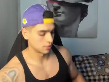 MeilynDuque – webcam model profile photo Image 3