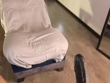 CassieGil – webcam model profile photo Image 16