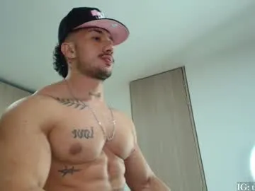 AmyBelmontt – webcam model profile photo Image 5