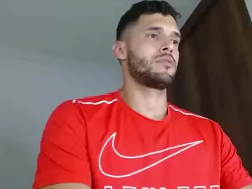 LoraDevine – webcam model profile photo Image 16