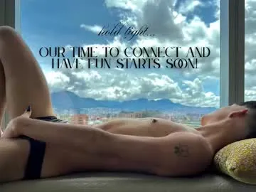 ReinaDelRey – webcam model profile photo Image 14