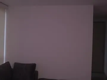 ReinaDelRey – webcam model profile photo Image 16