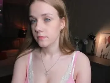 SkyLumen – webcam model profile photo Image 4