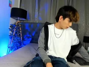 CassieGil – webcam model profile photo Image 5