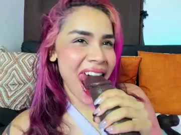 SkyLumen – webcam model profile photo Image 9