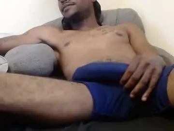 YaraDavis – webcam model profile photo Image 5