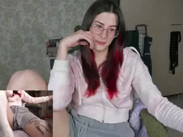 SkyLumen – webcam model profile photo Image 18