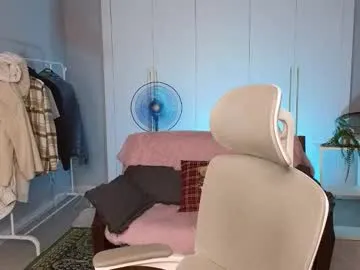 MeilynDuque – webcam model profile photo Image 4