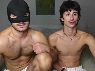 durio – webcam model profile photo Image 15