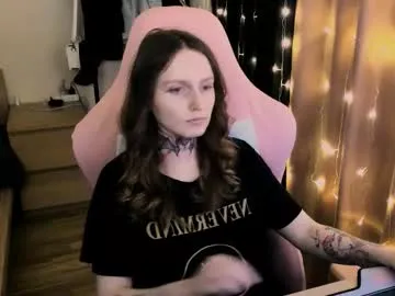 AmyBelmontt – webcam model profile photo Image 16