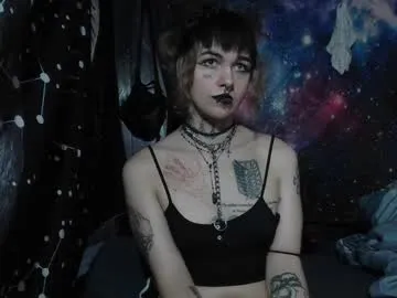 EmiRoseth – webcam model profile photo Image 13