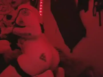 EmiRoseth – webcam model profile photo Image 7