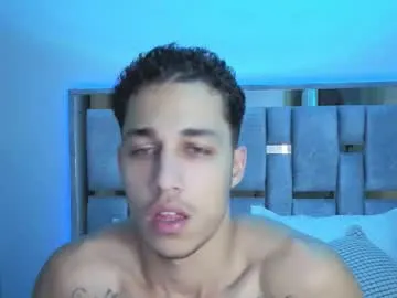 NoaMarin – webcam model profile photo Image 13