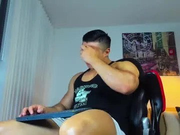 Maxinekinky – webcam model profile photo Image 11