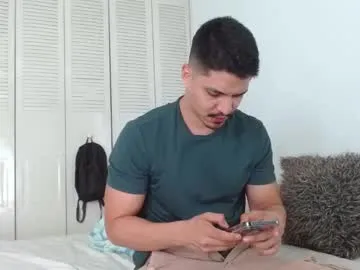 tai_fun – webcam model profile photo Image 8