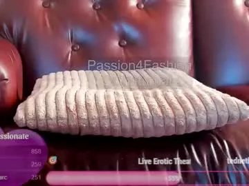 Chloe_Sins – webcam model profile photo Image 9